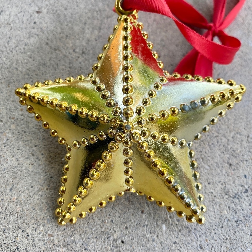 Gold Mirrored Star Ornament - Picture 3 of 8